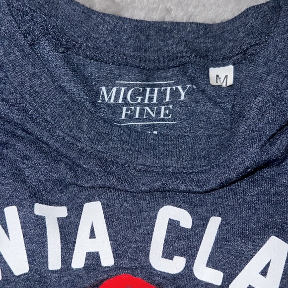 Santa/cat light weight sweatshirt - Picture 3 of 3